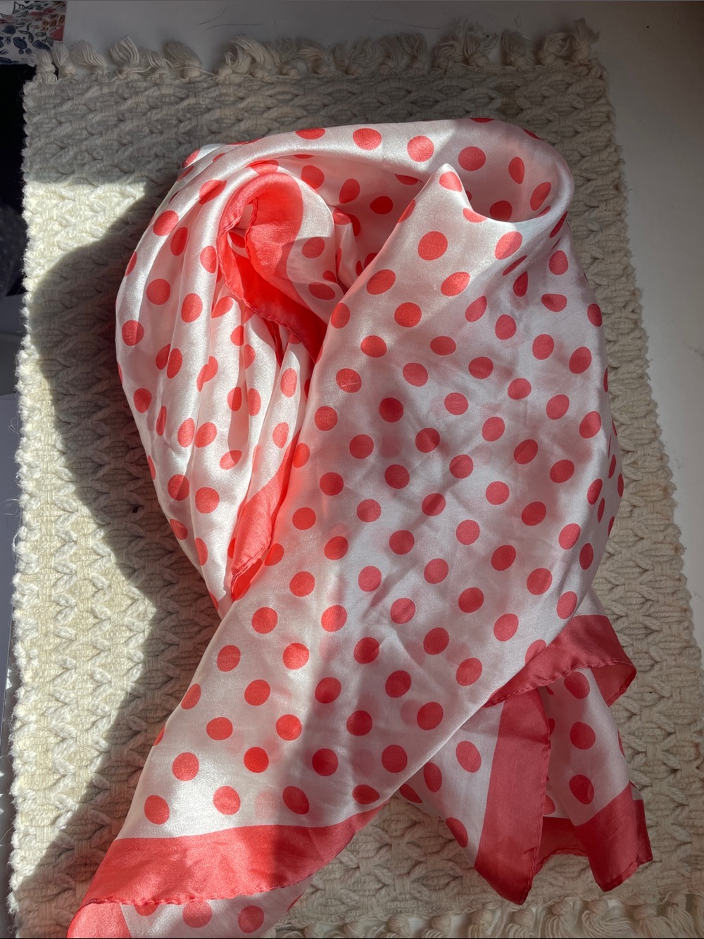 VTG SILK SCARF\WRAP POLKA DOTS - Picture 2 of 8